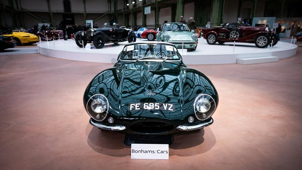 Comment choisir sa première voiture de sport