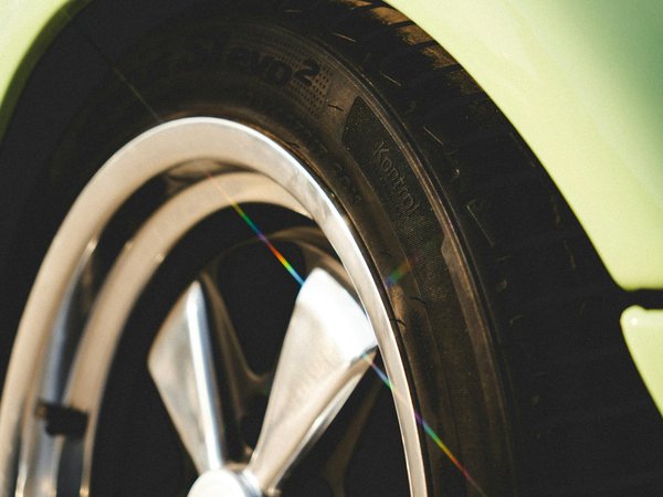 La sécurité sur Moto Guzzi : les systèmes innovants